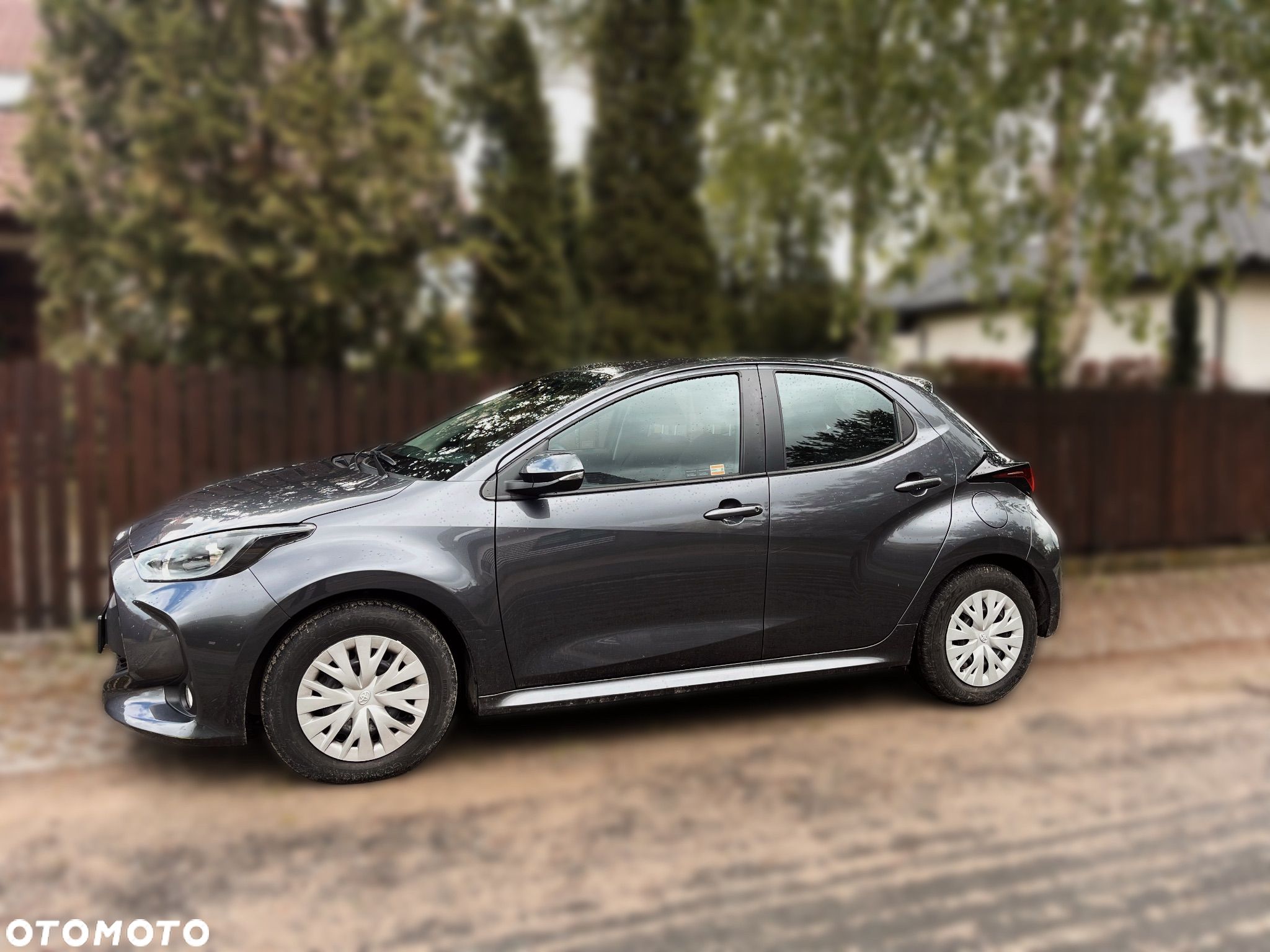 Toyota Yaris 1.5 Comfort - 1