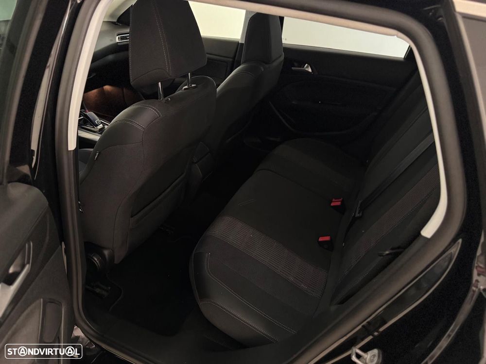 Peugeot 308 SW 1.5 BlueHDi Active Pack EAT8 - 4