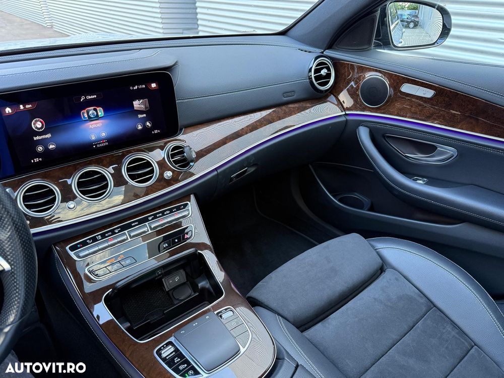 Mercedes-Benz E 220 d 4MATIC 9G-TRONIC AMG Line - 34