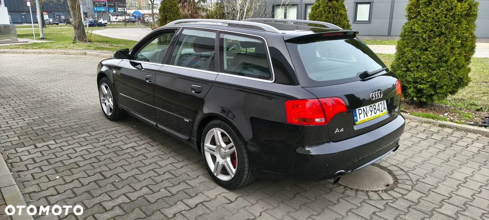 Audi A4 Avant 2.0 T FSI quattro - 4