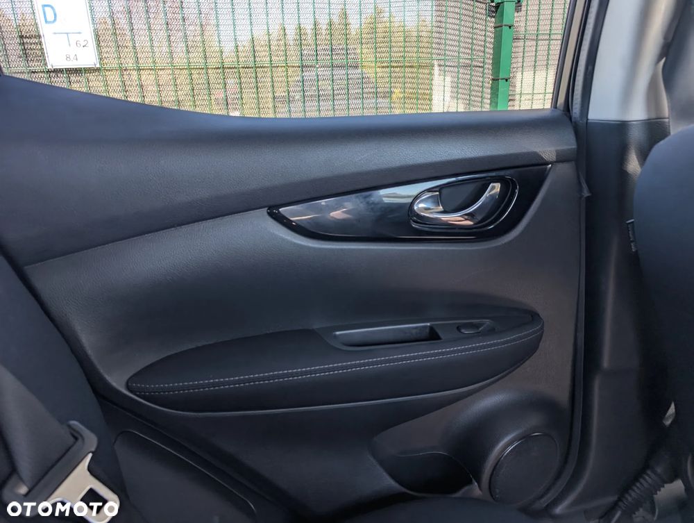 Nissan Qashqai - 11