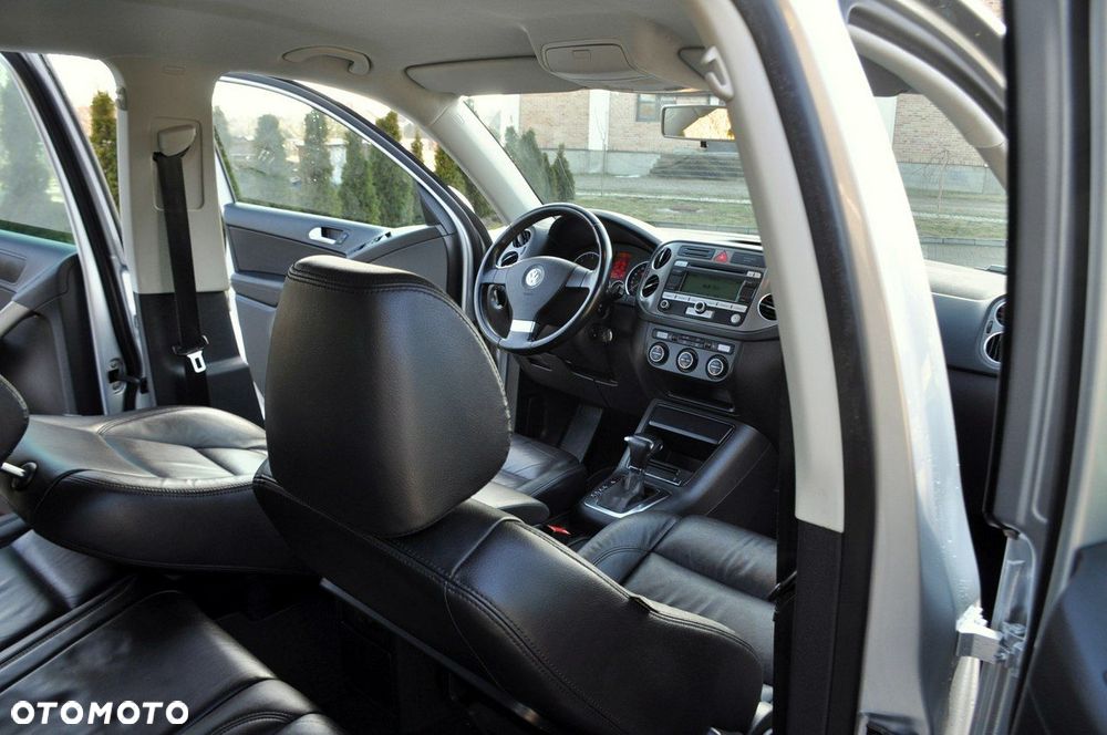 Volkswagen Tiguan - 24