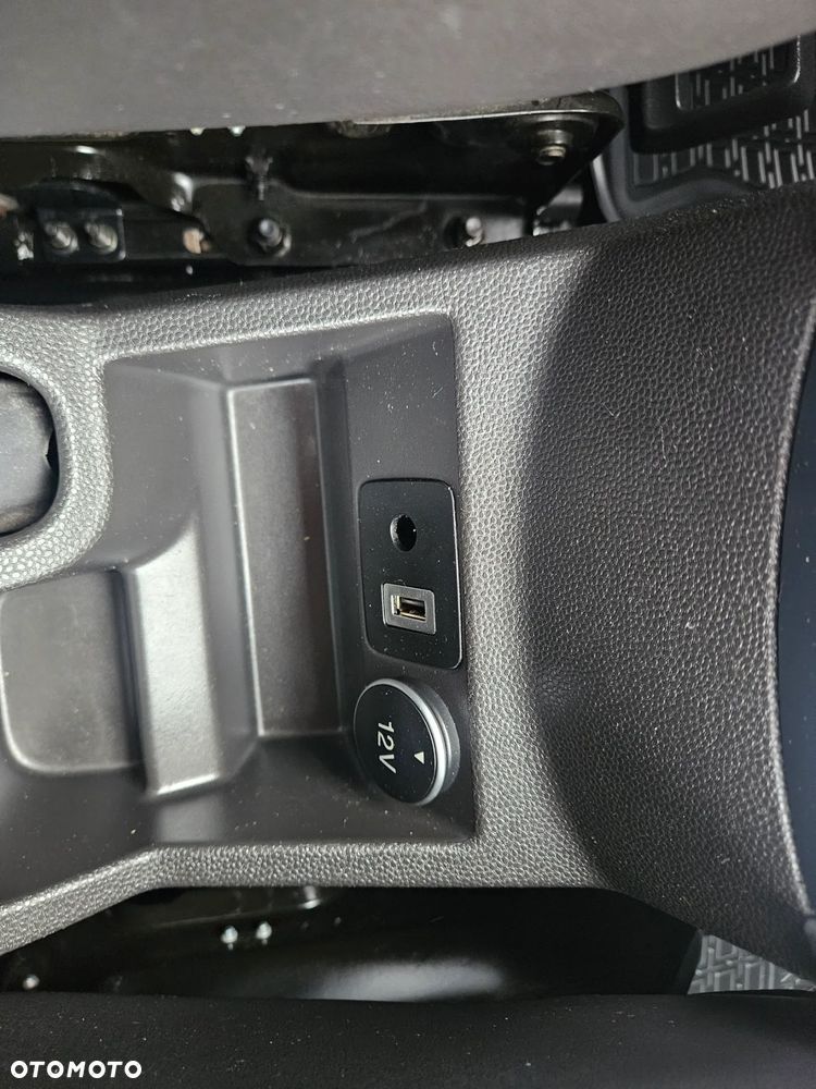 Ford EcoSport 1.5 EcoBlue TITANIUM - 31