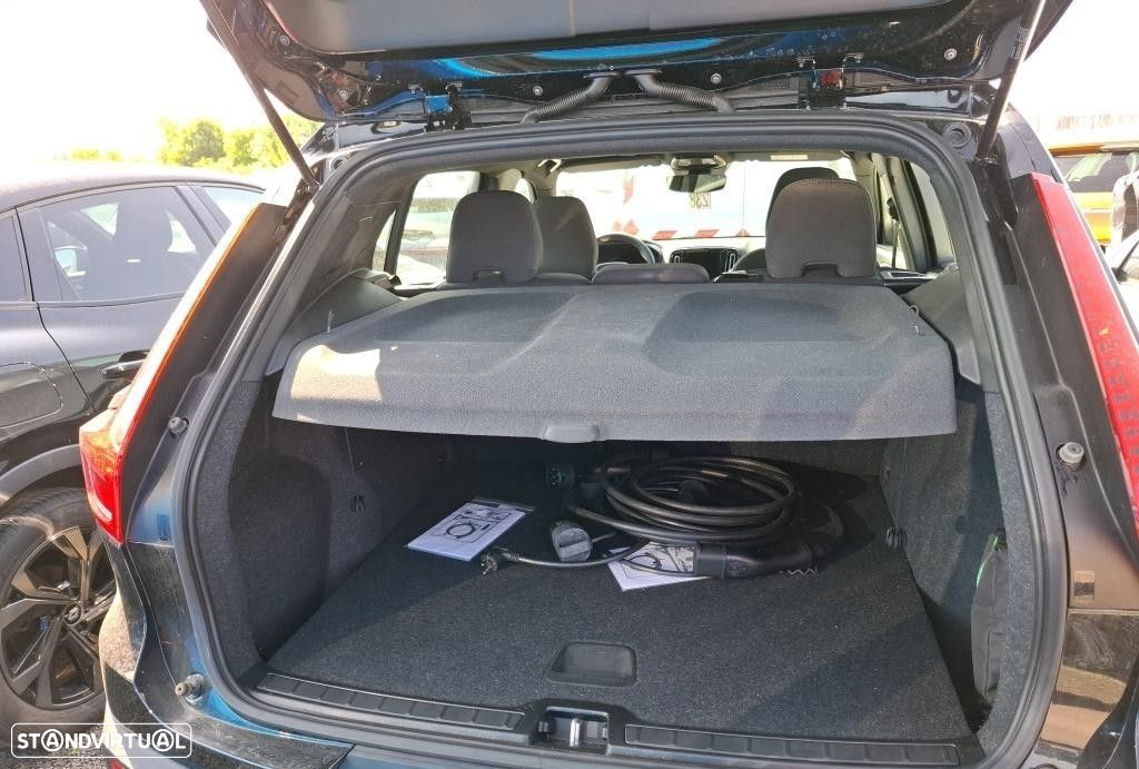 Volvo XC 40 Recharge Pro - 15