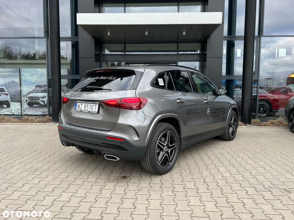 Mercedes-Benz GLA 200 mHEV AMG Line 7G-DCT - 18