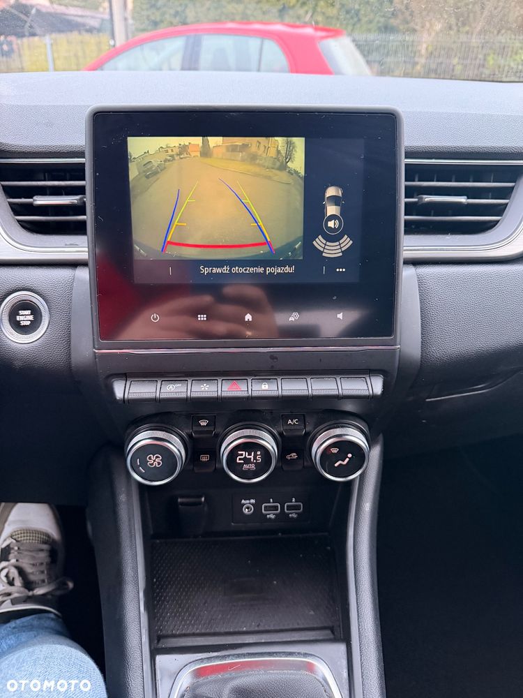 Renault Captur TCe 100 INTENS - 24