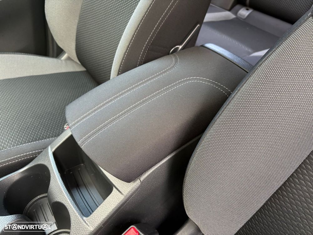 Nissan Qashqai 1.2 DIG-T N-Connecta RS+PS 18 - 9