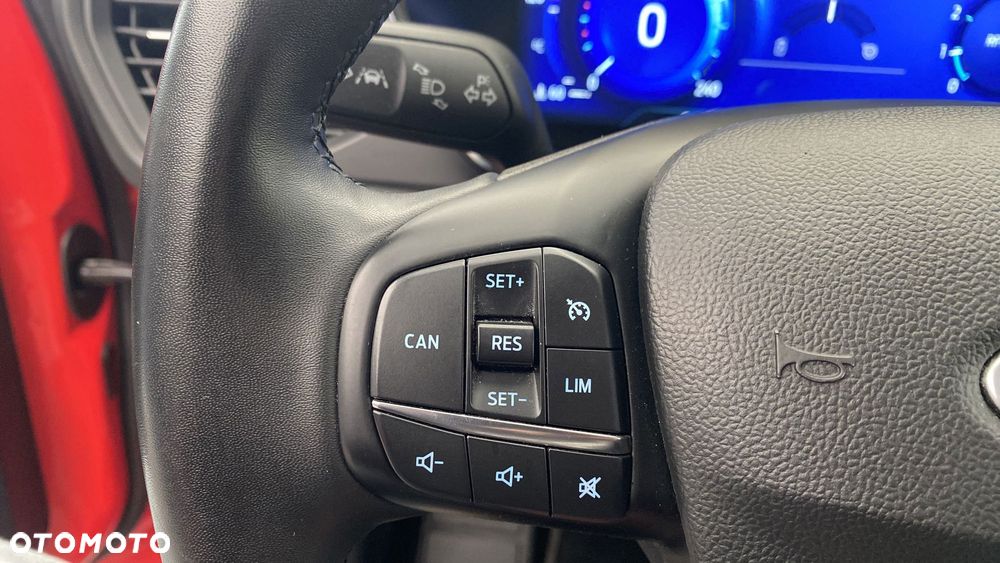 Ford Focus 1.0 EcoBoost mHEV Titanium X - 24