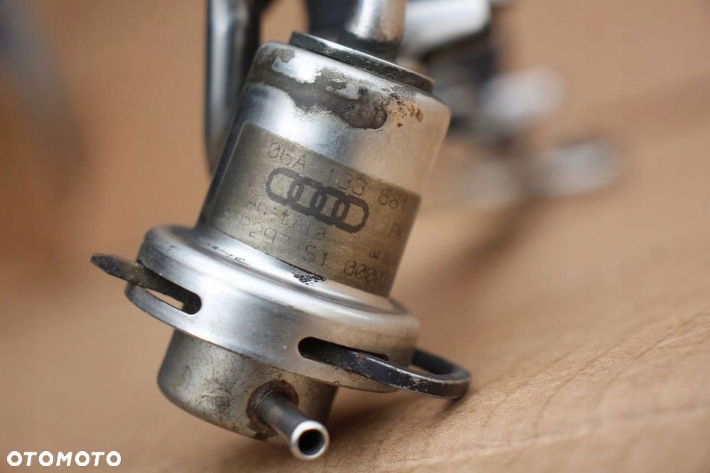 Listwa wtryskowa wtryski 1.8t 225KM TURBO BAM APX SEAT AUDI 06A133681 - 5