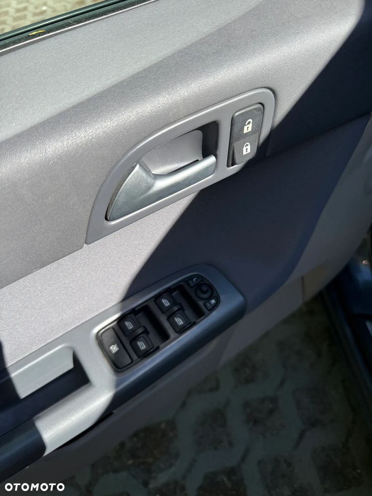 Volvo S40 - 17