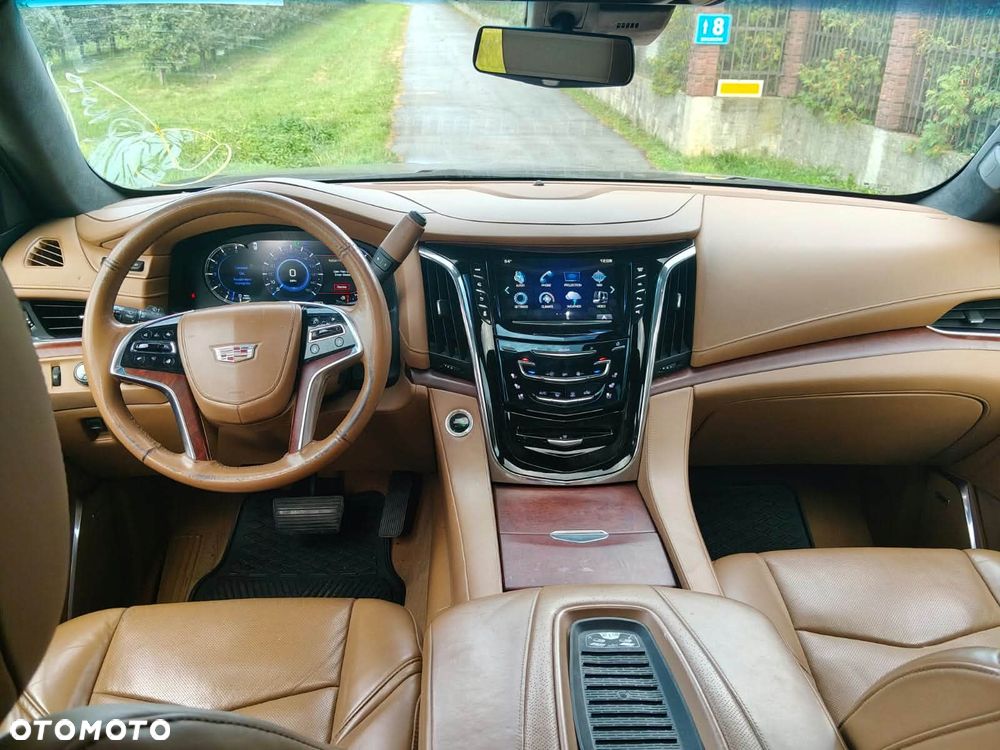 Cadillac Escalade 6.2 V8 Platinum - 11