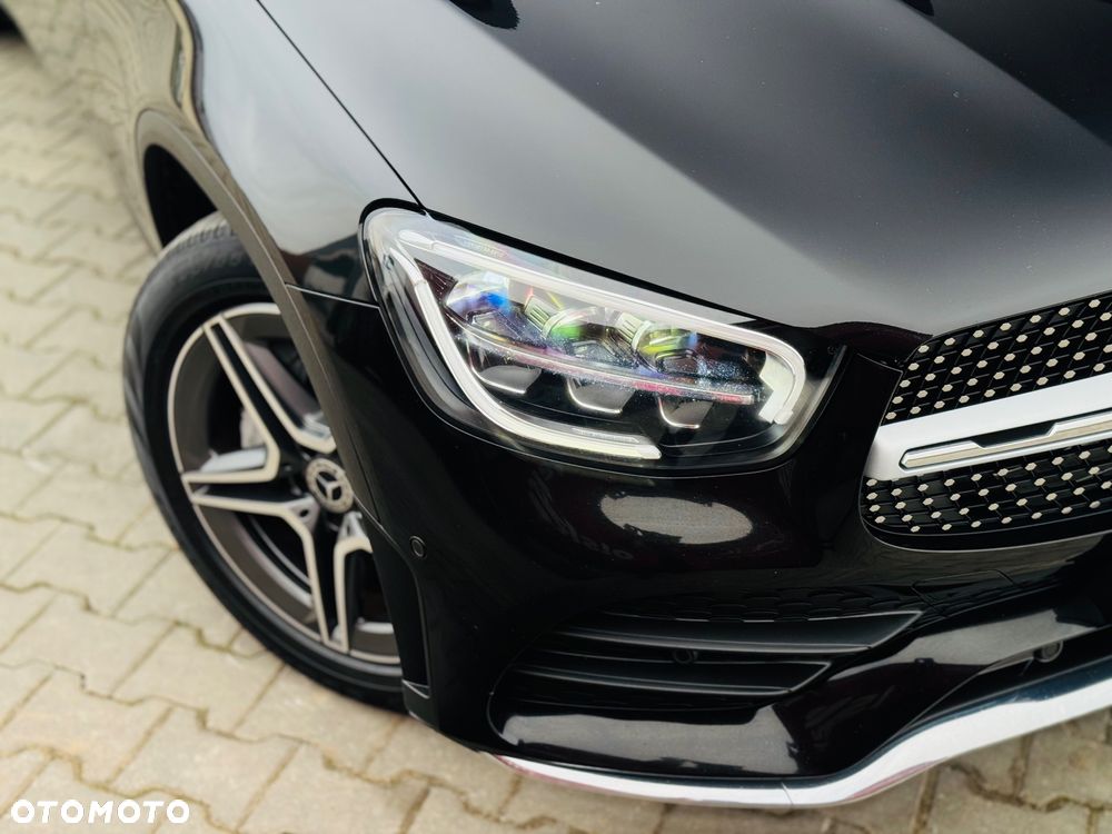 Mercedes-Benz GLC 220 d 4Matic 9G-TRONIC AMG Line - 22
