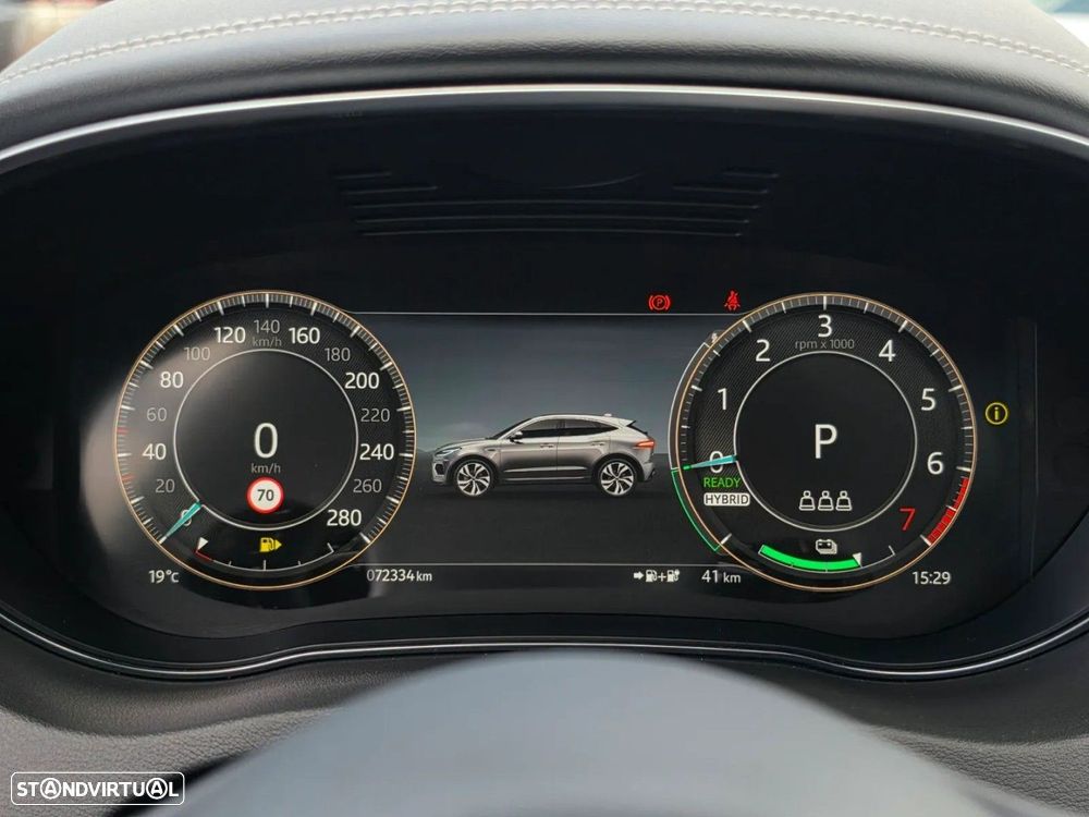 Jaguar E-Pace - 18