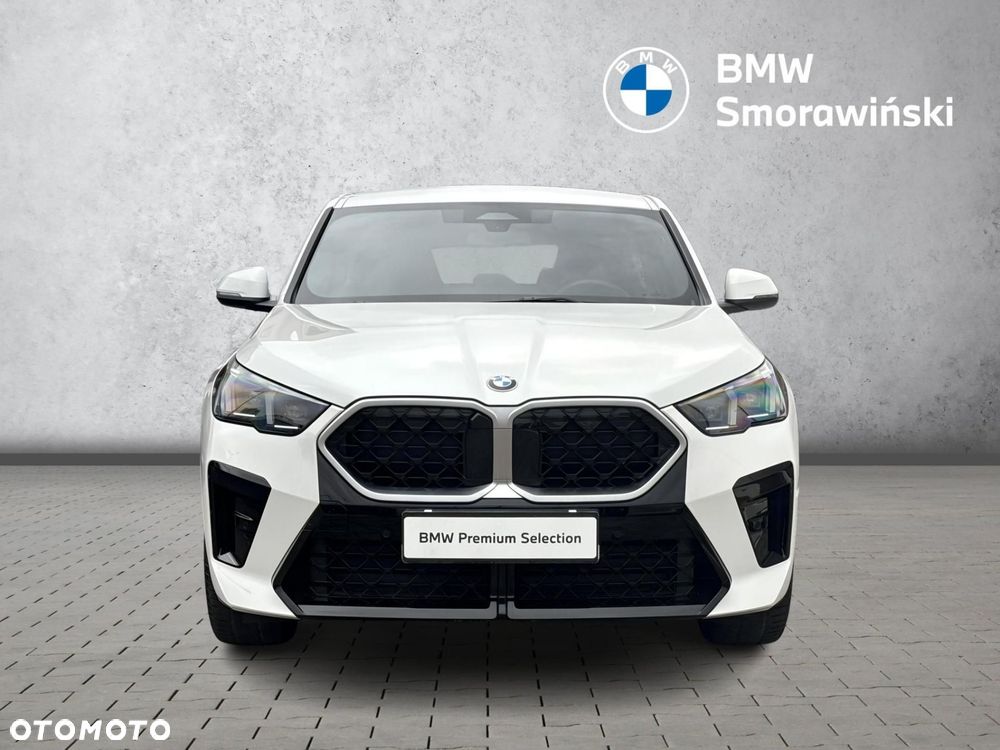 BMW X2 - 8
