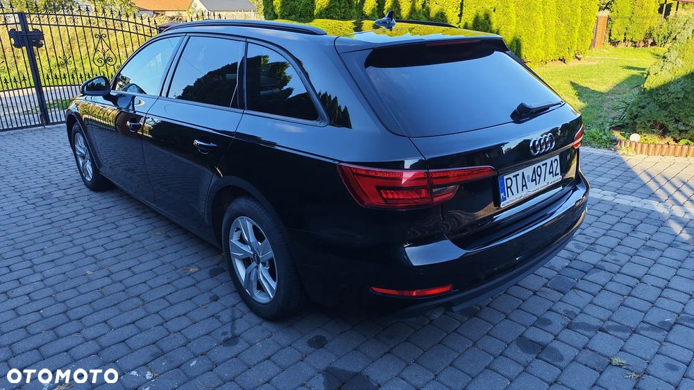 Audi A4 Avant 2.0 TDI S tronic - 9