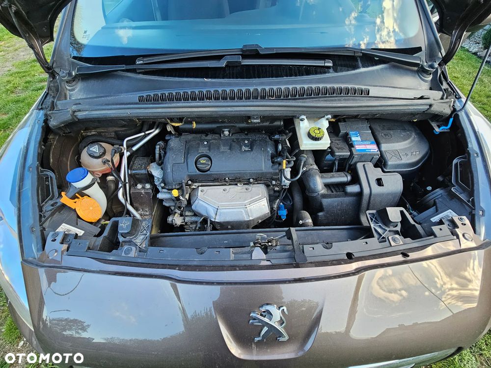 Peugeot 5008 120 VTi Premium - 20