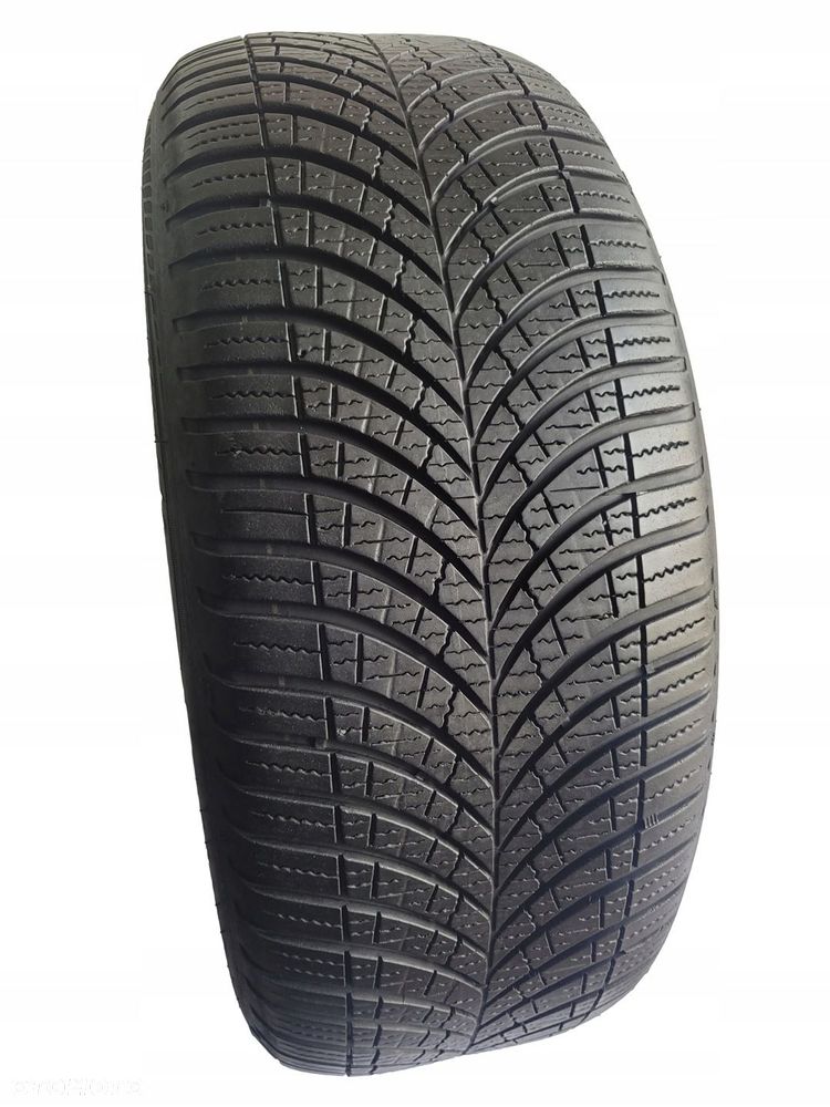 Goodyear vector 4Seasons G3 215/50 R18 92W 6mm