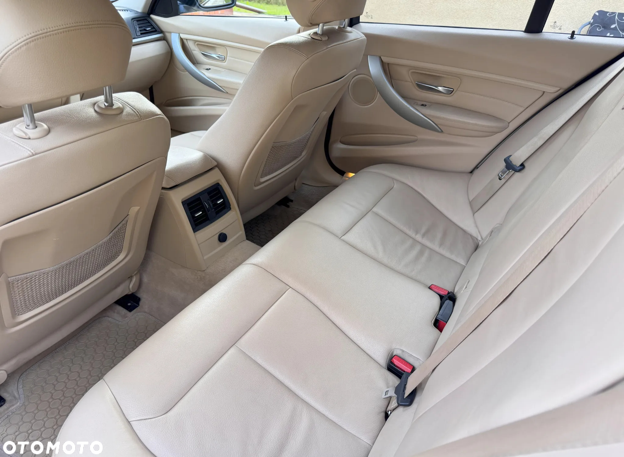 BMW Seria 3 328i - 10