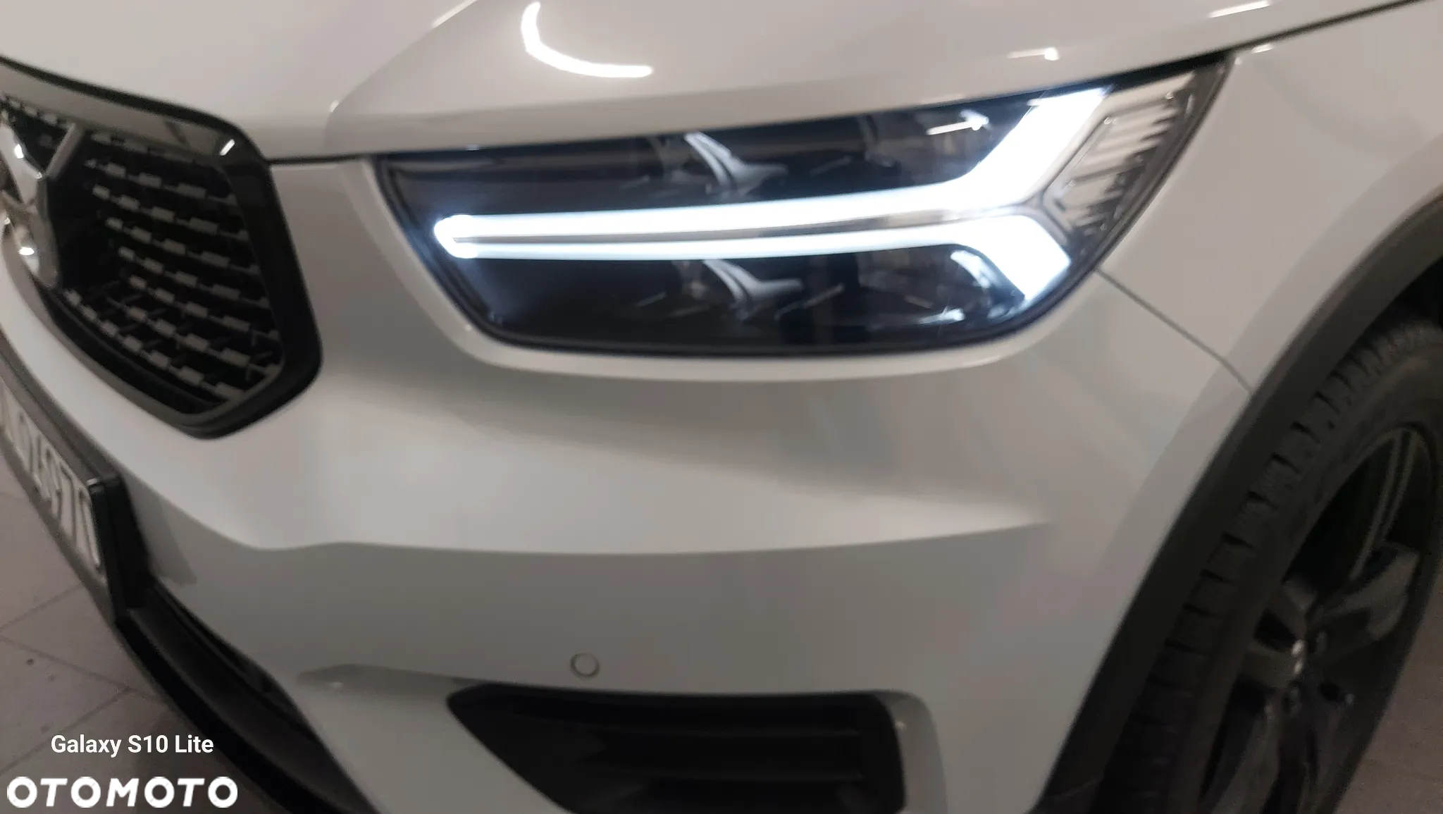 Volvo XC 40 D3 SCR R-Design - 13