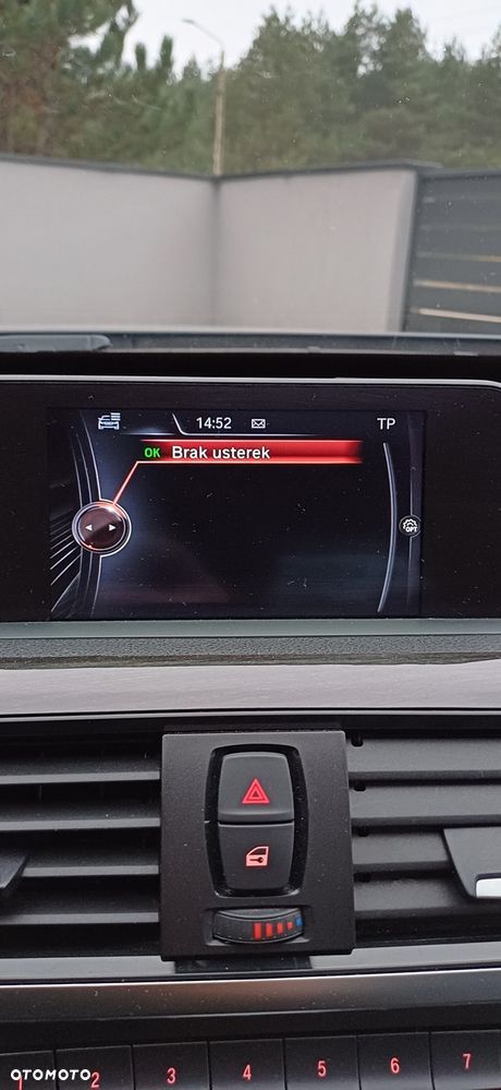 BMW Seria 3 318d Luxury Line - 15