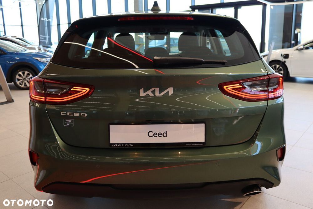 Kia Ceed - 6