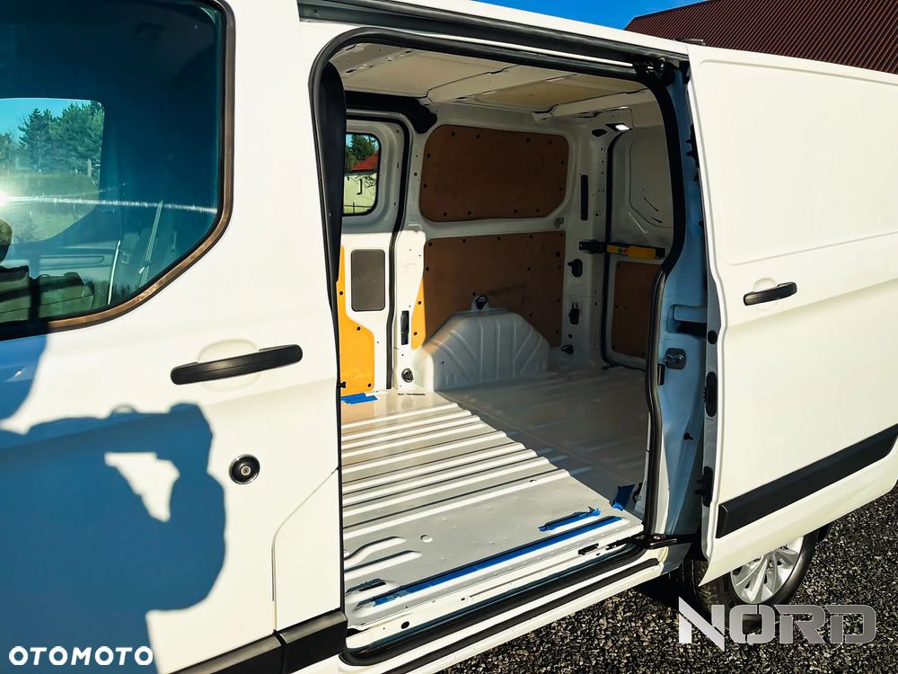 Ford Transit Custom L1 - 14