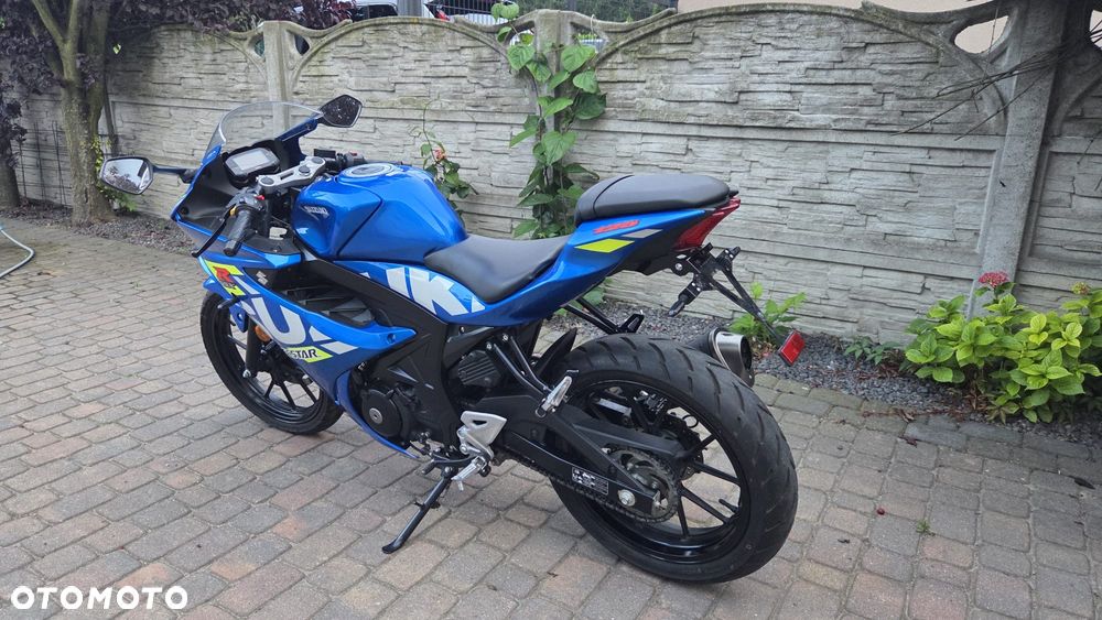 Suzuki GSX-R - 2