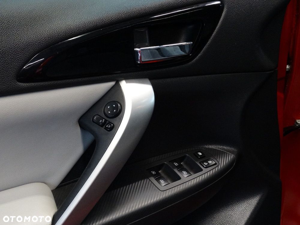 Mitsubishi Eclipse Cross - 9