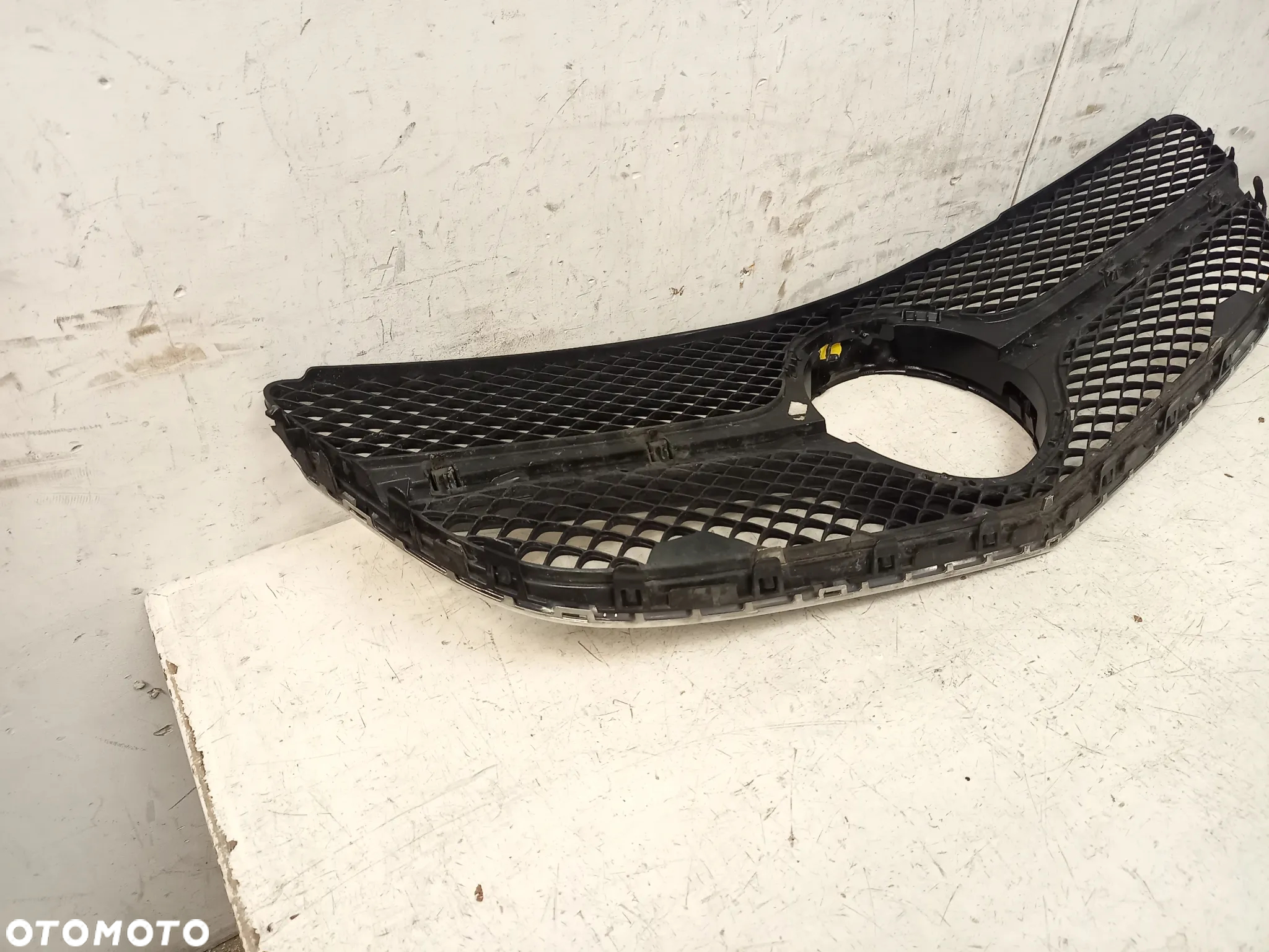 Mercedes A W 207 lift E klasa coupe AMG grill atrapa - 7