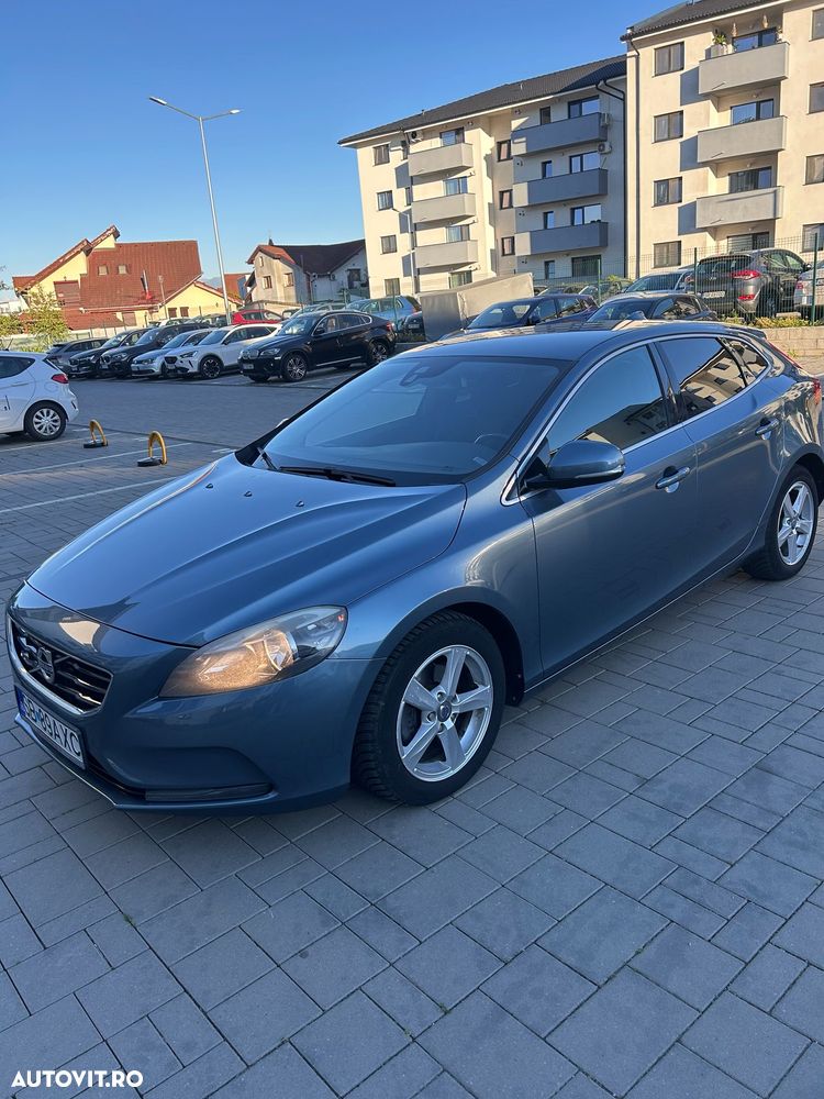 Volvo V40 - 2