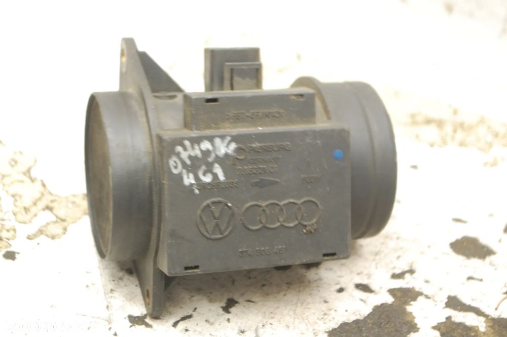 PRZEPŁYWOMIERZ 074906461 71822101 1.9 TDI AUDI A3 8L 80 B4 - 3