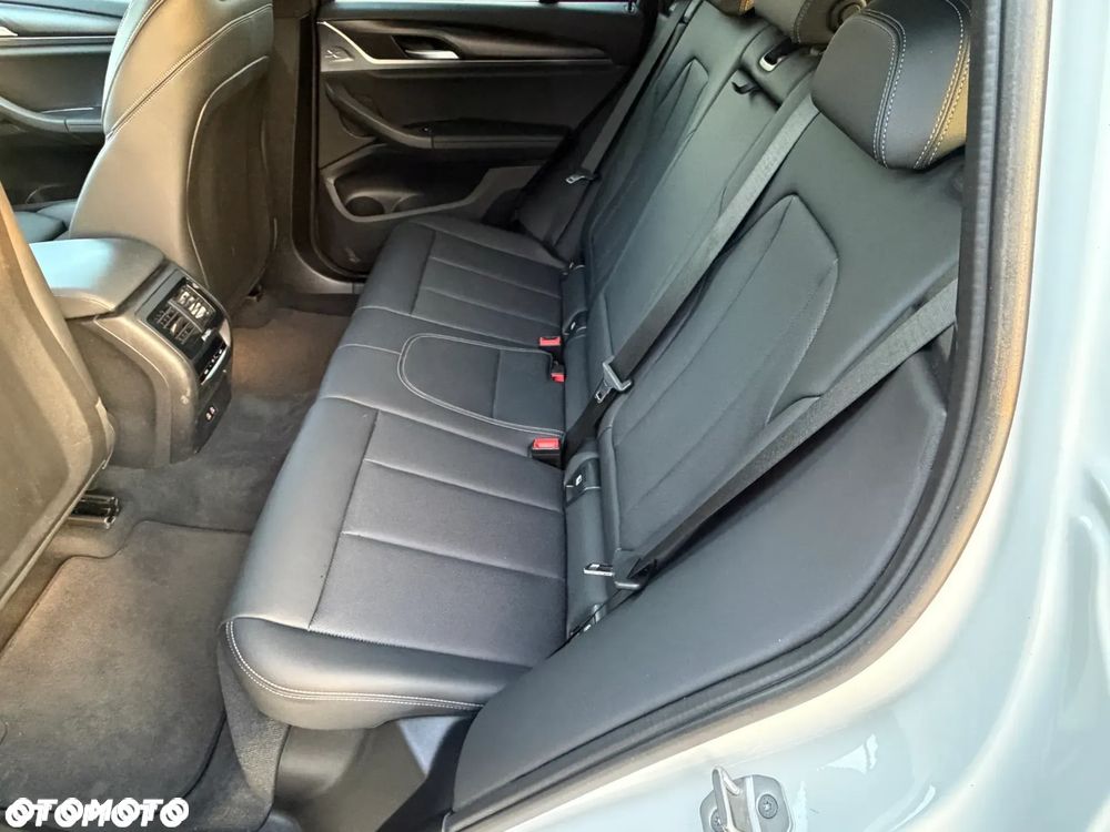 BMW X3 - 33