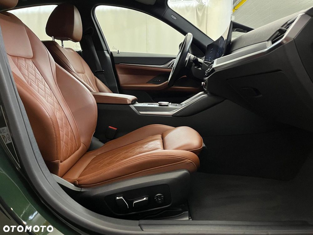 BMW Seria 4 420d xDrive mHEV M Sport - 38