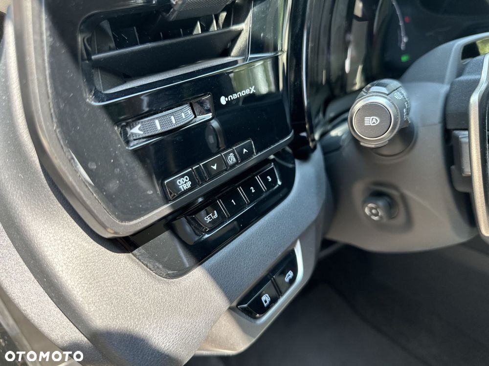 Lexus RX - 20