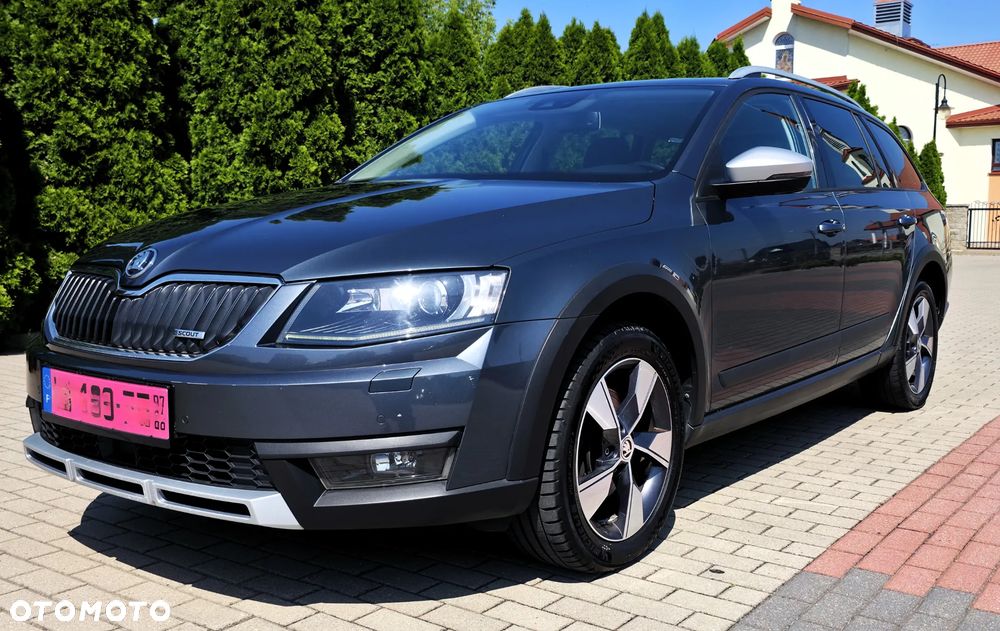 Skoda Octavia 2.0 TDI 4x4 DSG Scout - 2