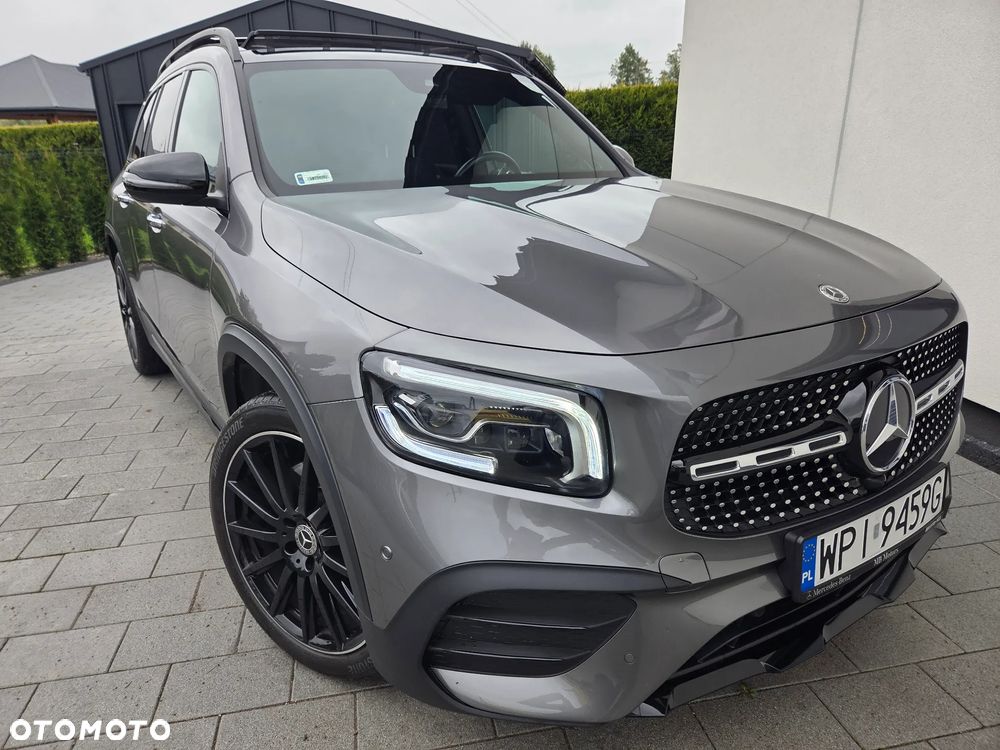 Mercedes-Benz GLB 250 4-Matic AMG Line 8G-DCT - 20