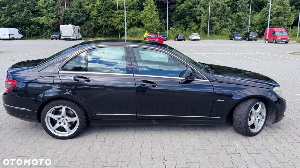 Mercedes-Benz Klasa C - 12
