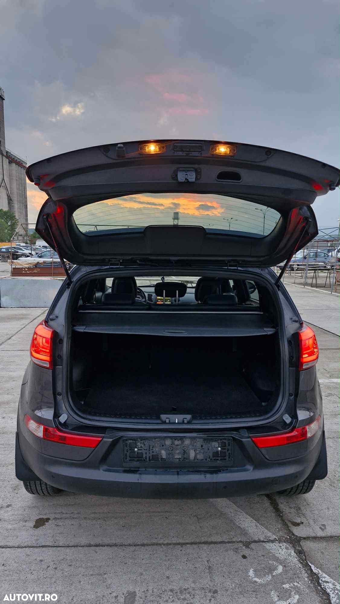 Kia Sportage - 8