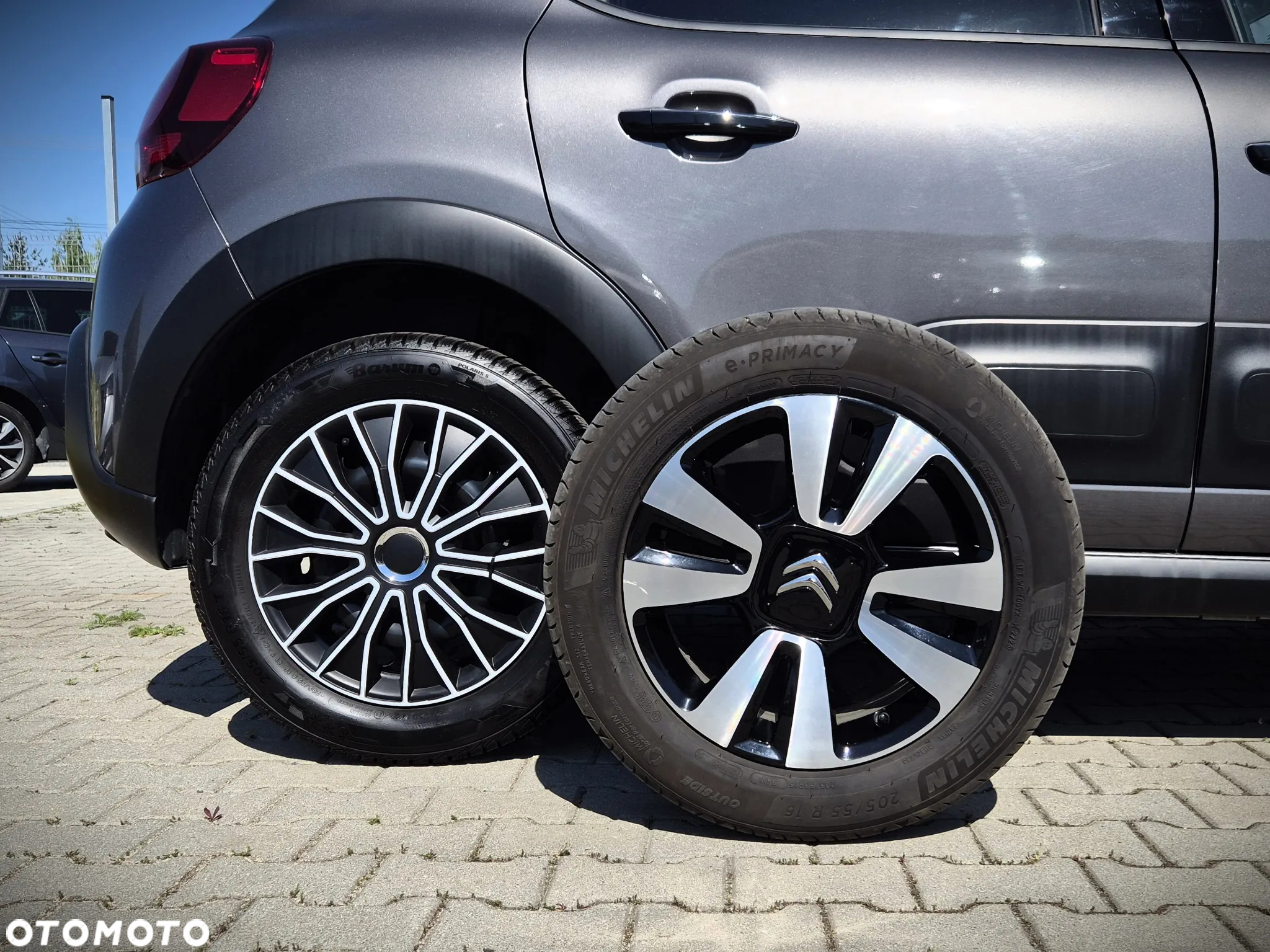 Citroën C3 1.2 PureTech Shine EAT6 - 38