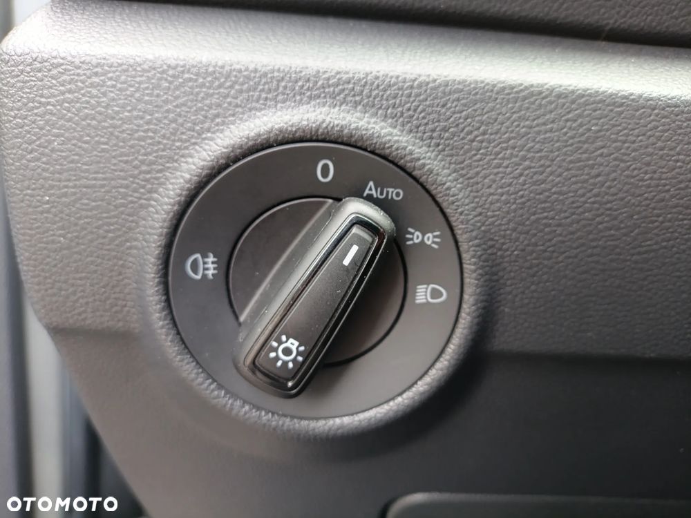 Volkswagen T-Roc 1.5 TSI Life Plus DSG - 24