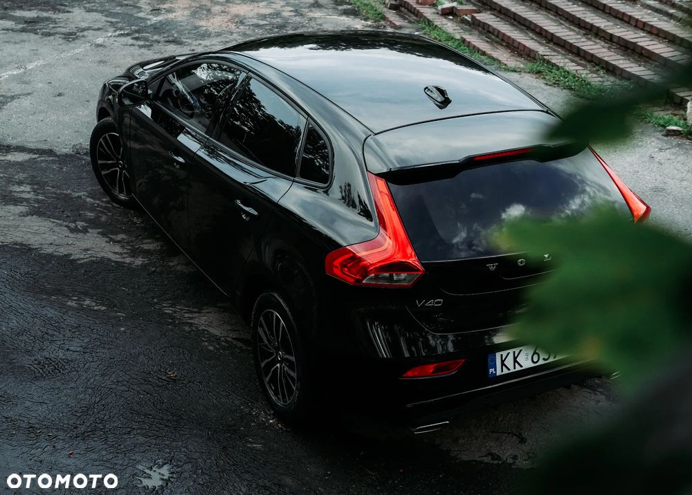 Volvo V40 D2 Drive-E Momentum - 8