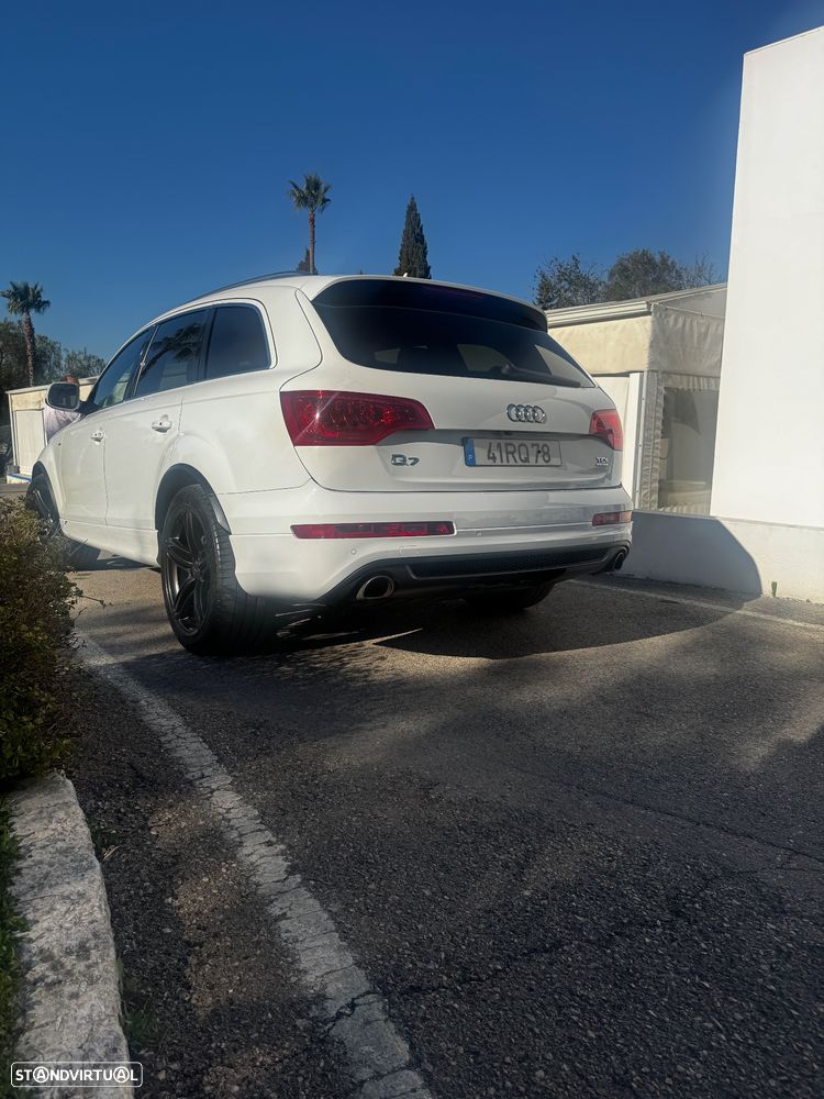 Audi Q7 3.0 V6 TDi Clean D.qua.S-line Tiptronic - 4