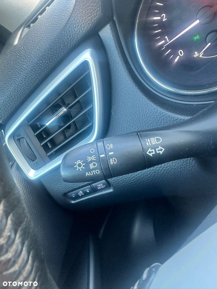 Nissan Qashqai 1.2 DIG-T Tekna - 13