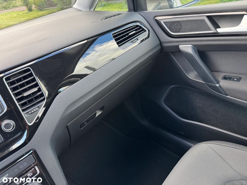 Volkswagen Golf Sportsvan 1.4 TSI (BlueMotion Technology) DSG Highline - 16