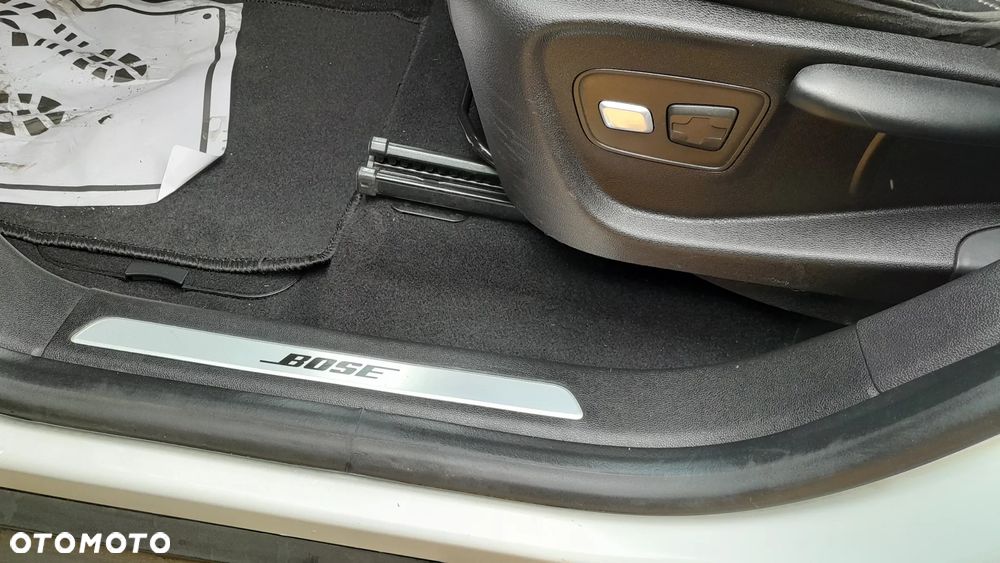 Renault Grand Scenic - 19