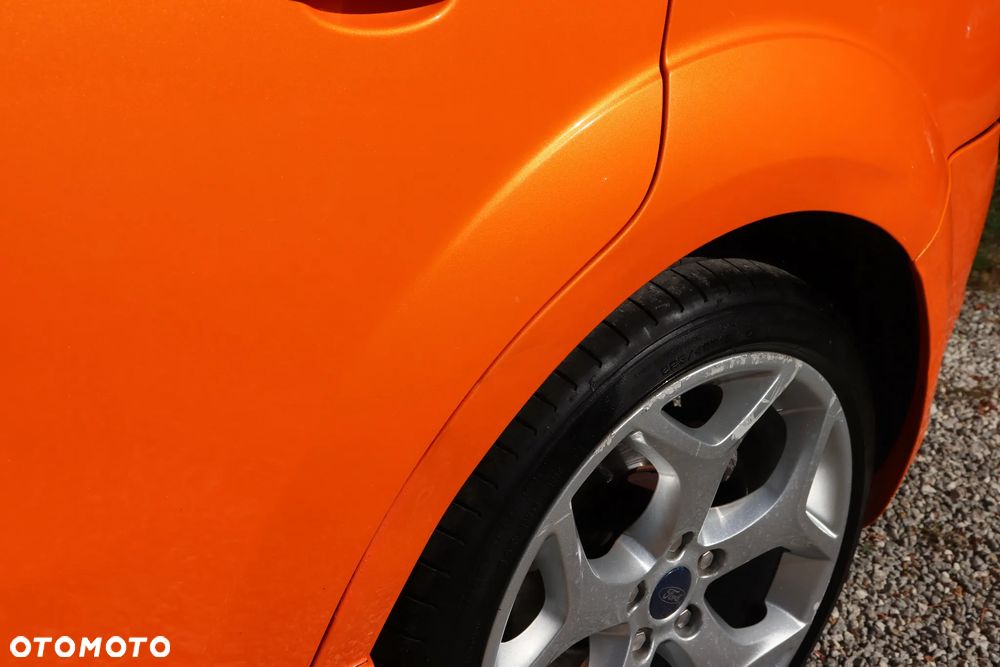 Ford Focus 2.5 ST - 31