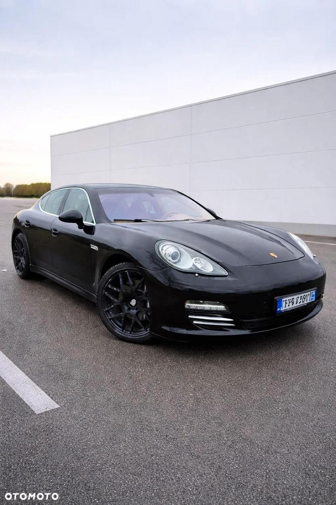 Porsche Panamera 4S - 2
