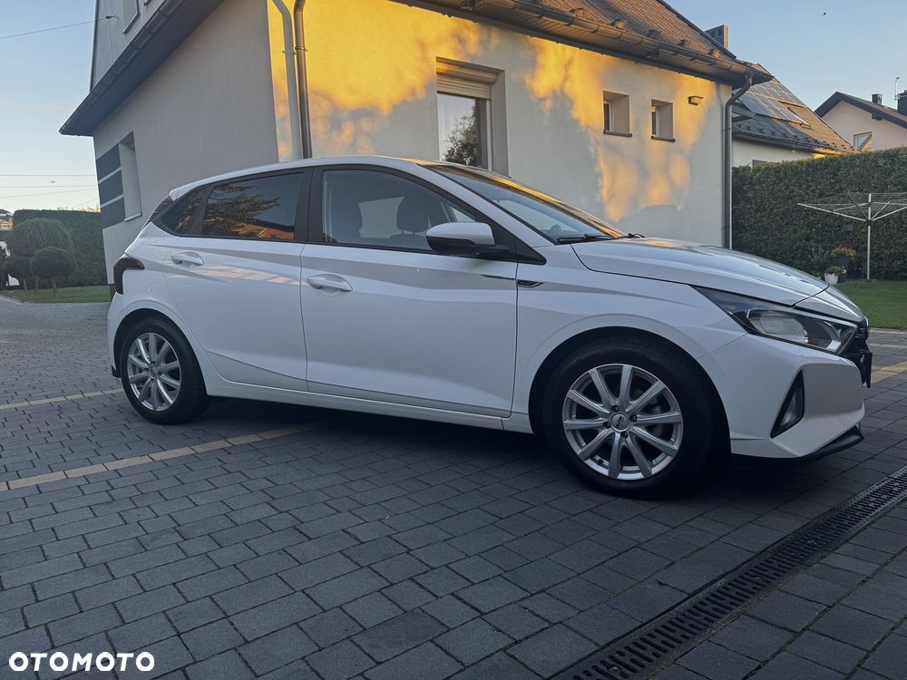 Hyundai i20 - 15