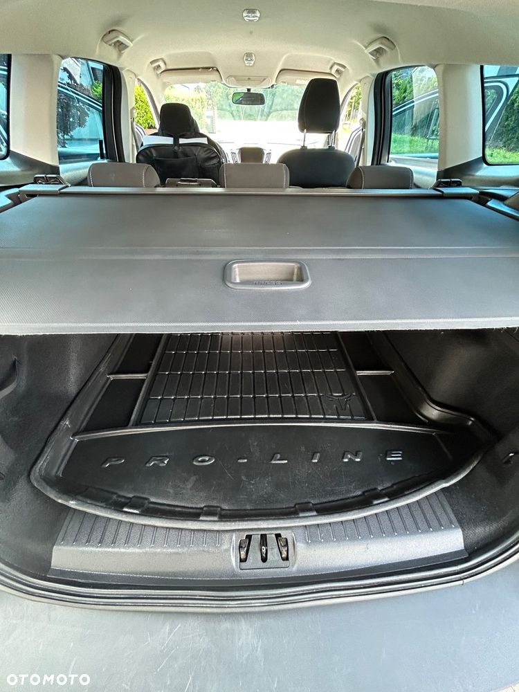 Ford Kuga 1.5 EcoBlue FWD Titanium - 17