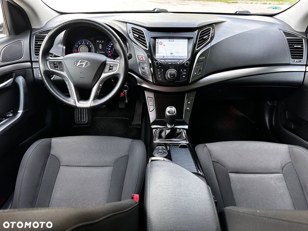 Hyundai i40 1.6 GDI Comfort + - 30